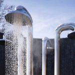 Sfeervolle designbadkamer van JEE-O met luxe wellnessuitstraling